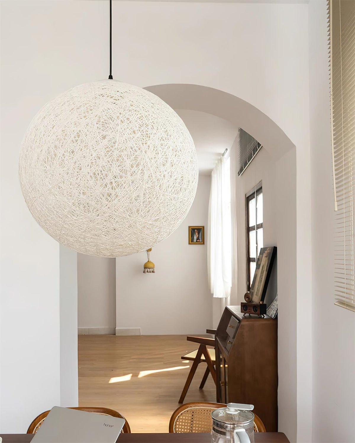 Cashae Modern Minimalist Sphere Pendant Light