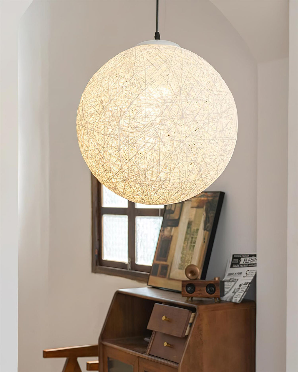 Cashae Modern Minimalist Sphere Pendant Light