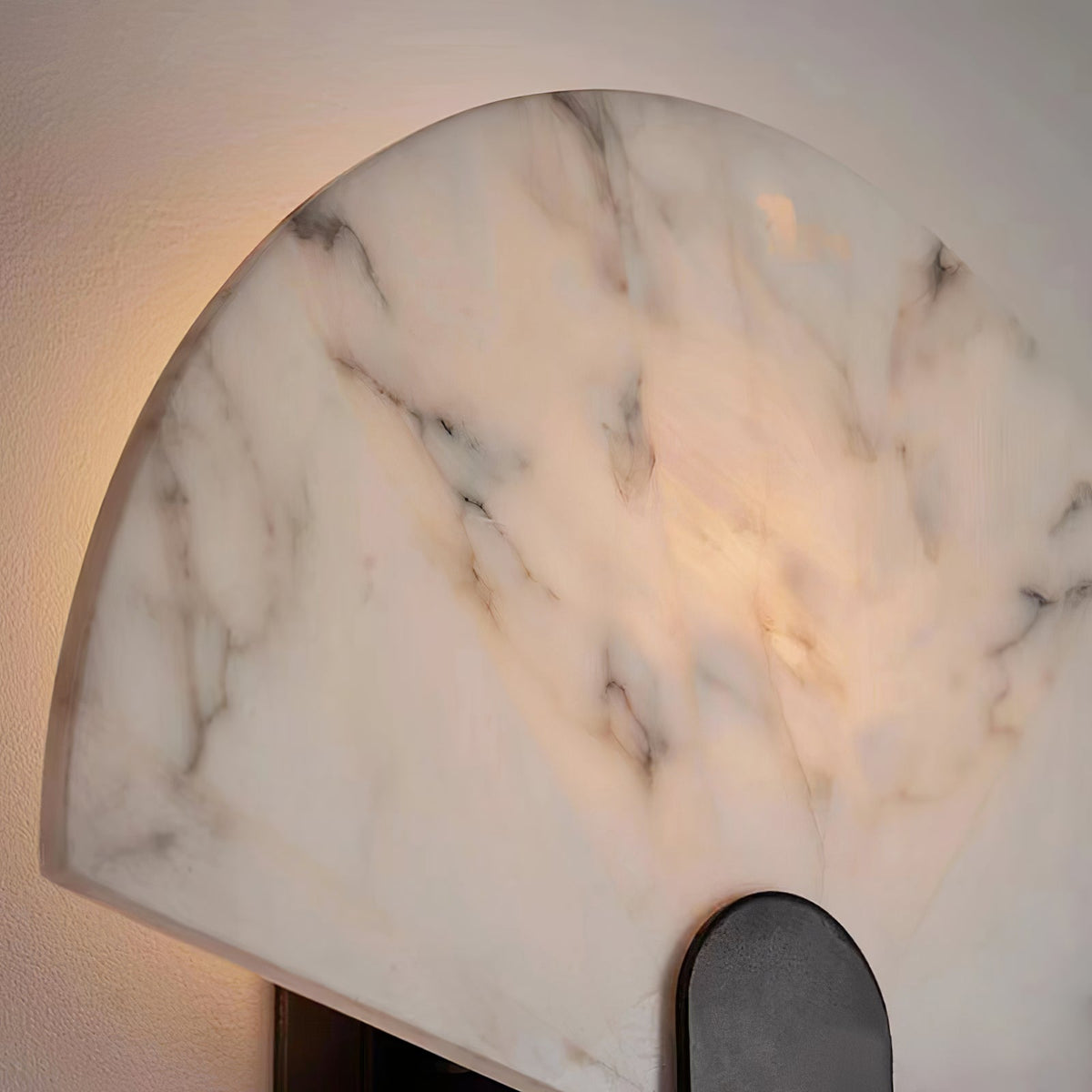 Nivelella Minimalist Alabaster Wall Light