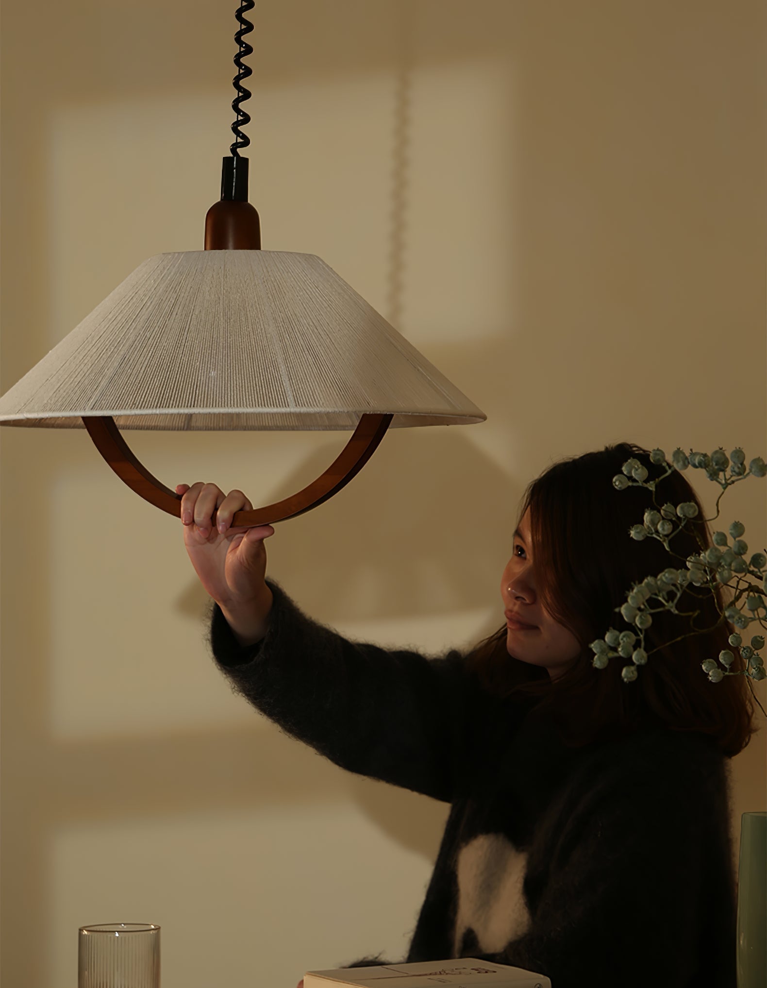 Reneria Minimalist Pendant Light