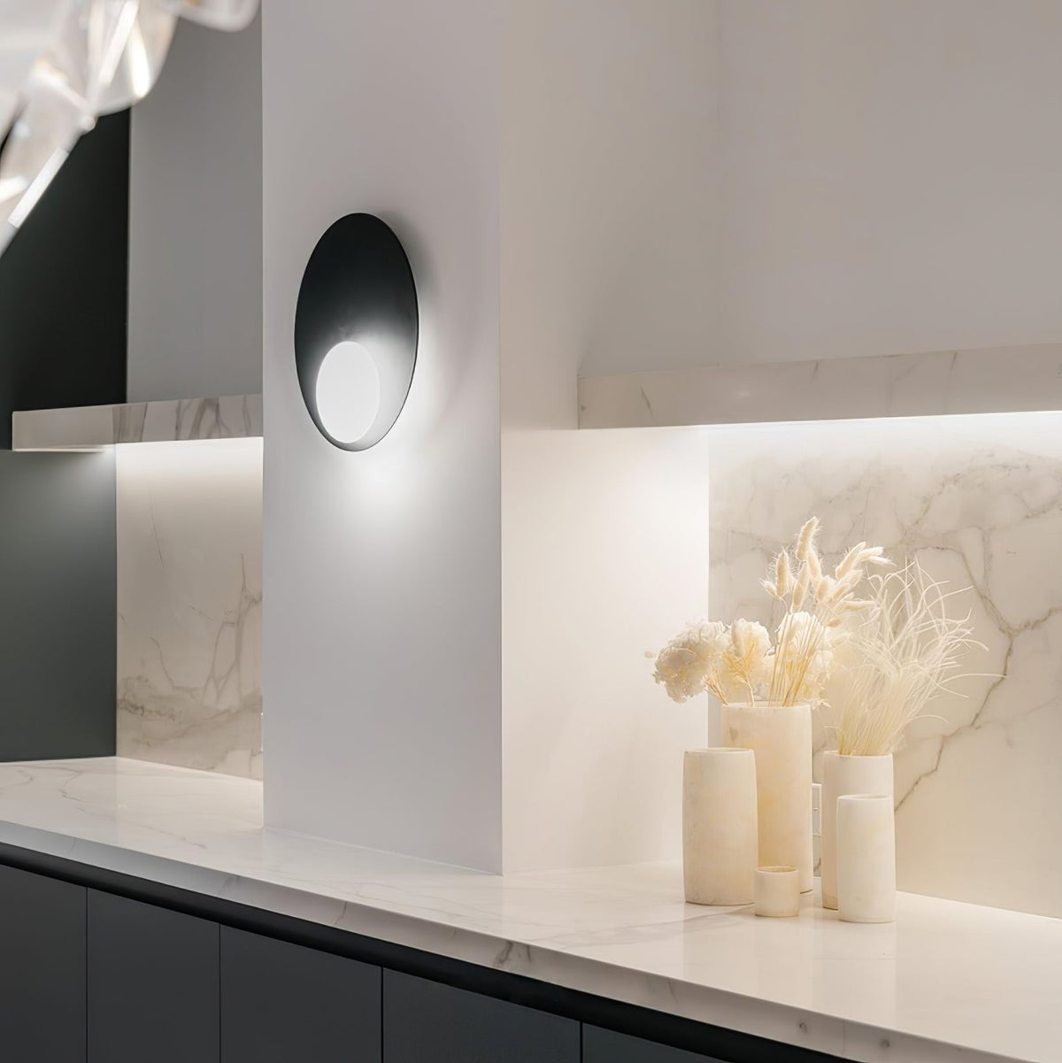 Ivsolion Modern Minimalist Angled Glass Sconce Wall lamp