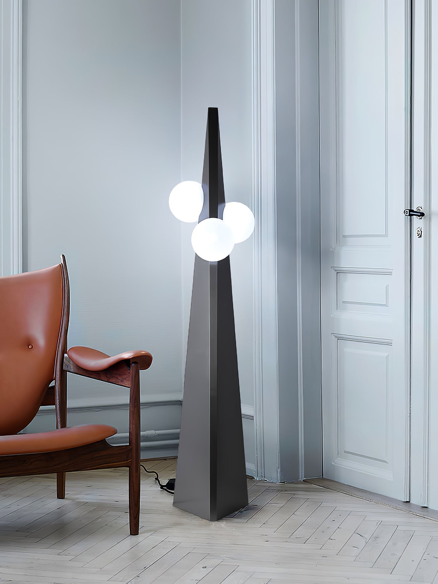 Lymarora Sculptural Floor Lamp