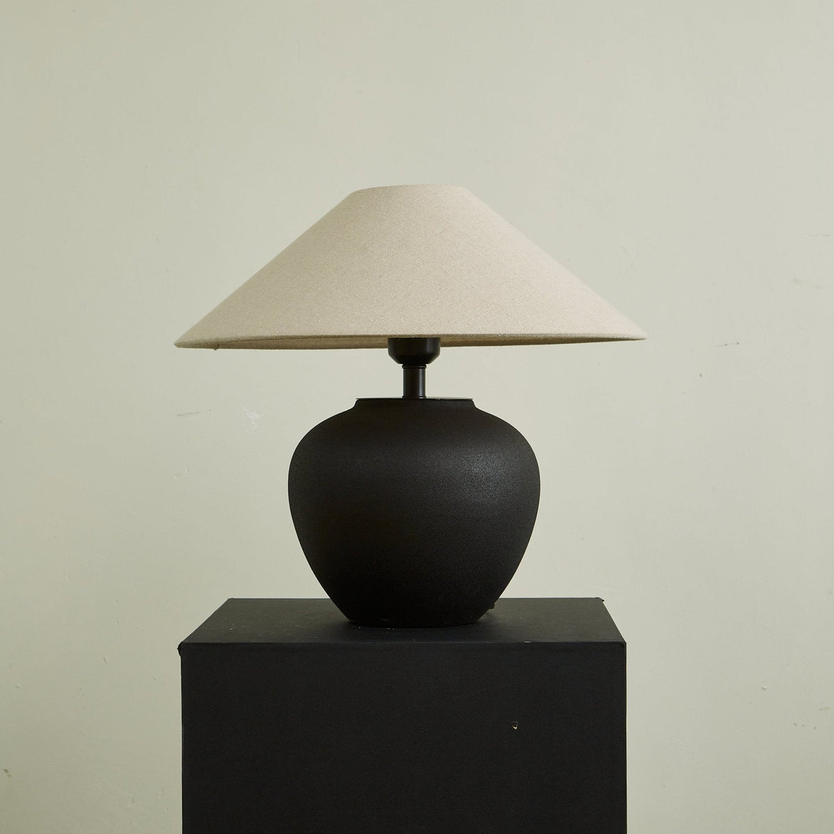 Renenella Classic Ceramics Table Lamp