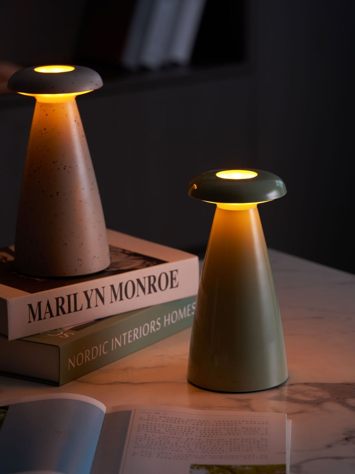 Mushroove Ceramic Minimalist Table Lamp