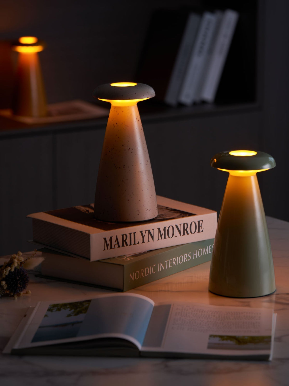 Mushroove Ceramic Minimalist Table Lamp