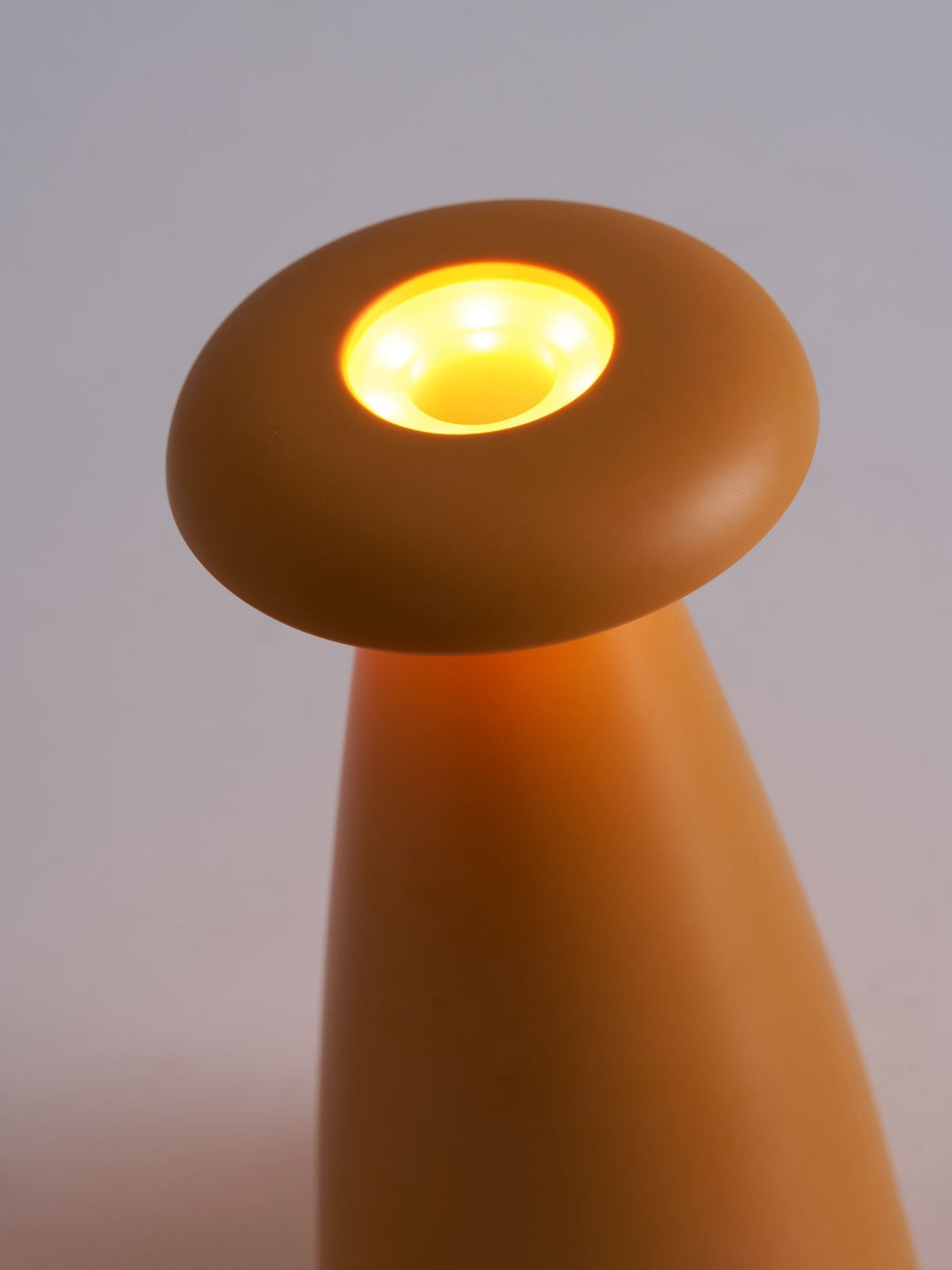 Mushroove Ceramic Minimalist Table Lamp