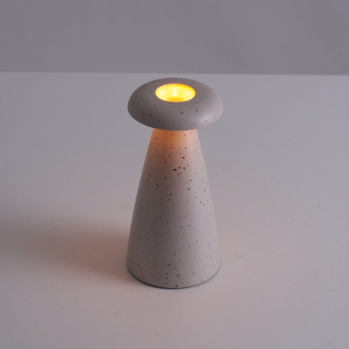Mushroove Ceramic Minimalist Table Lamp
