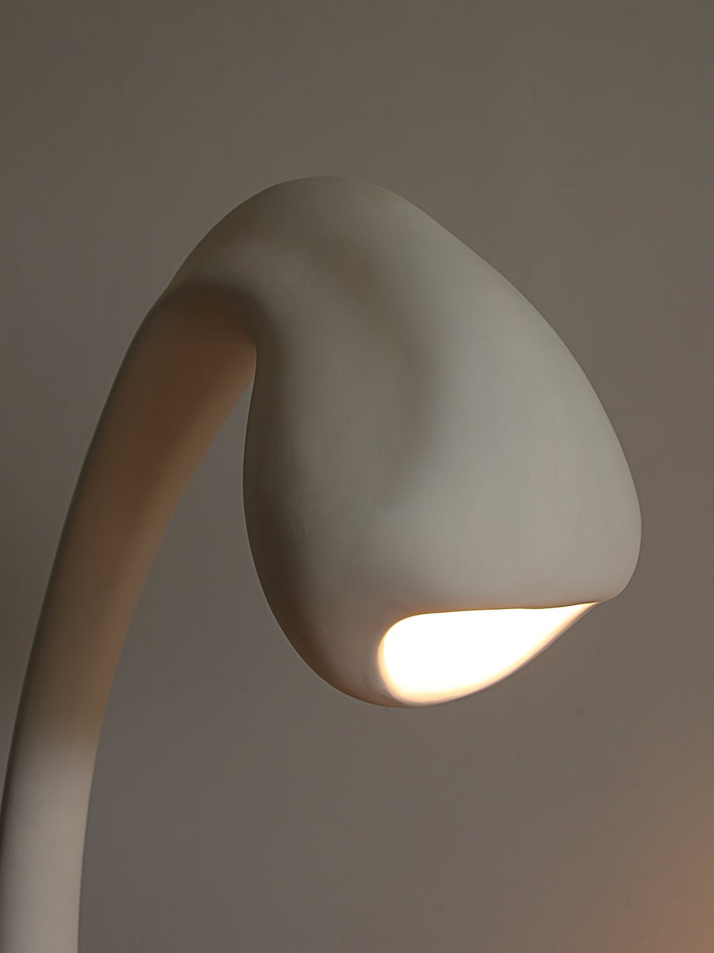 Umer Grande Sculptural Floor Lamp