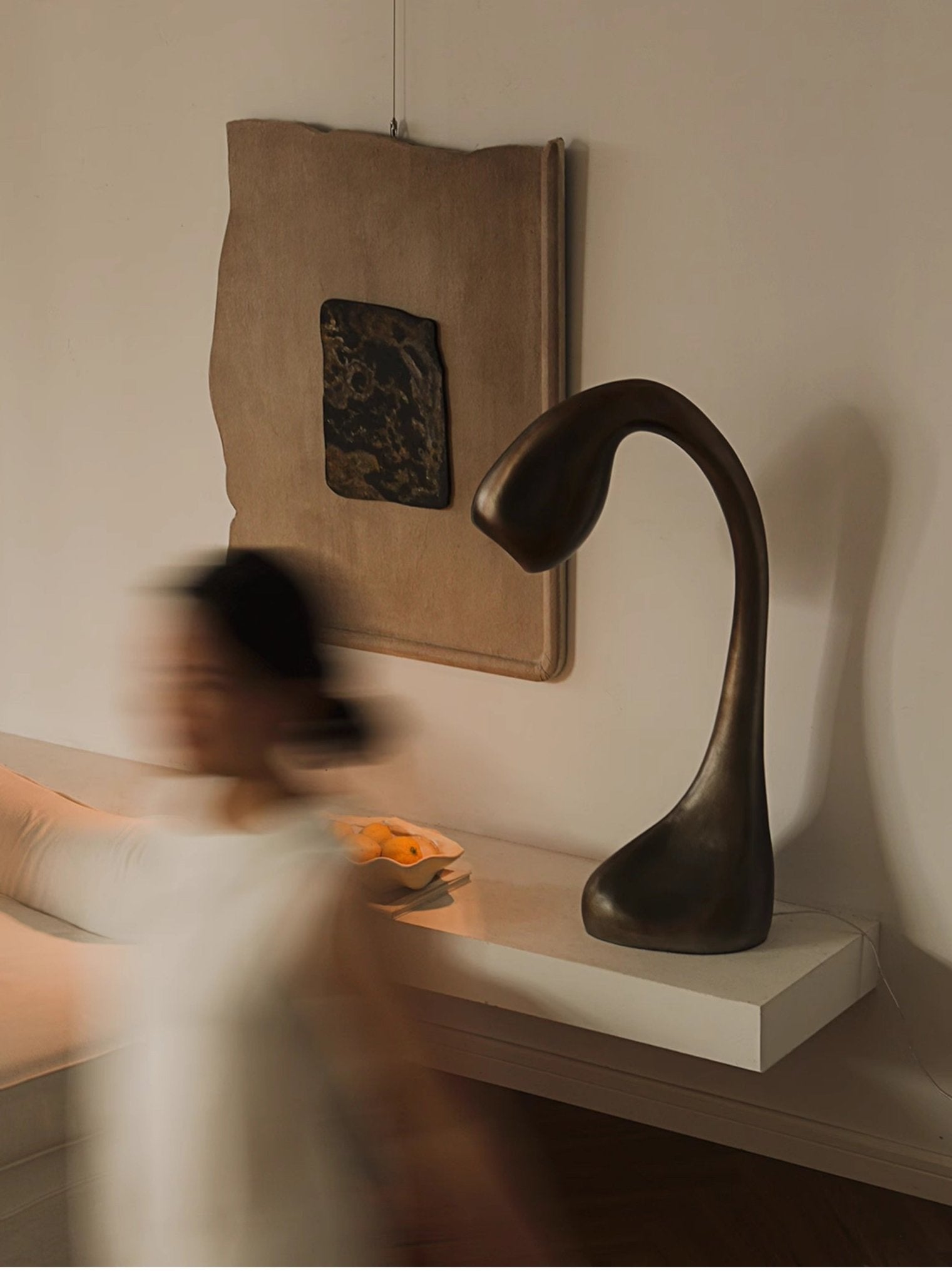 Kyns Sculptural Table Lamp