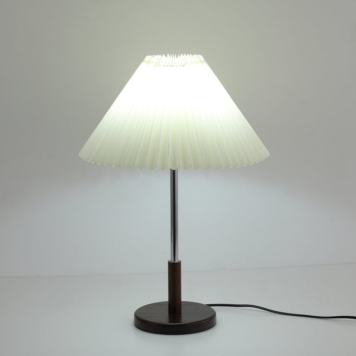 Syliriella Modern Wood Table Lamp