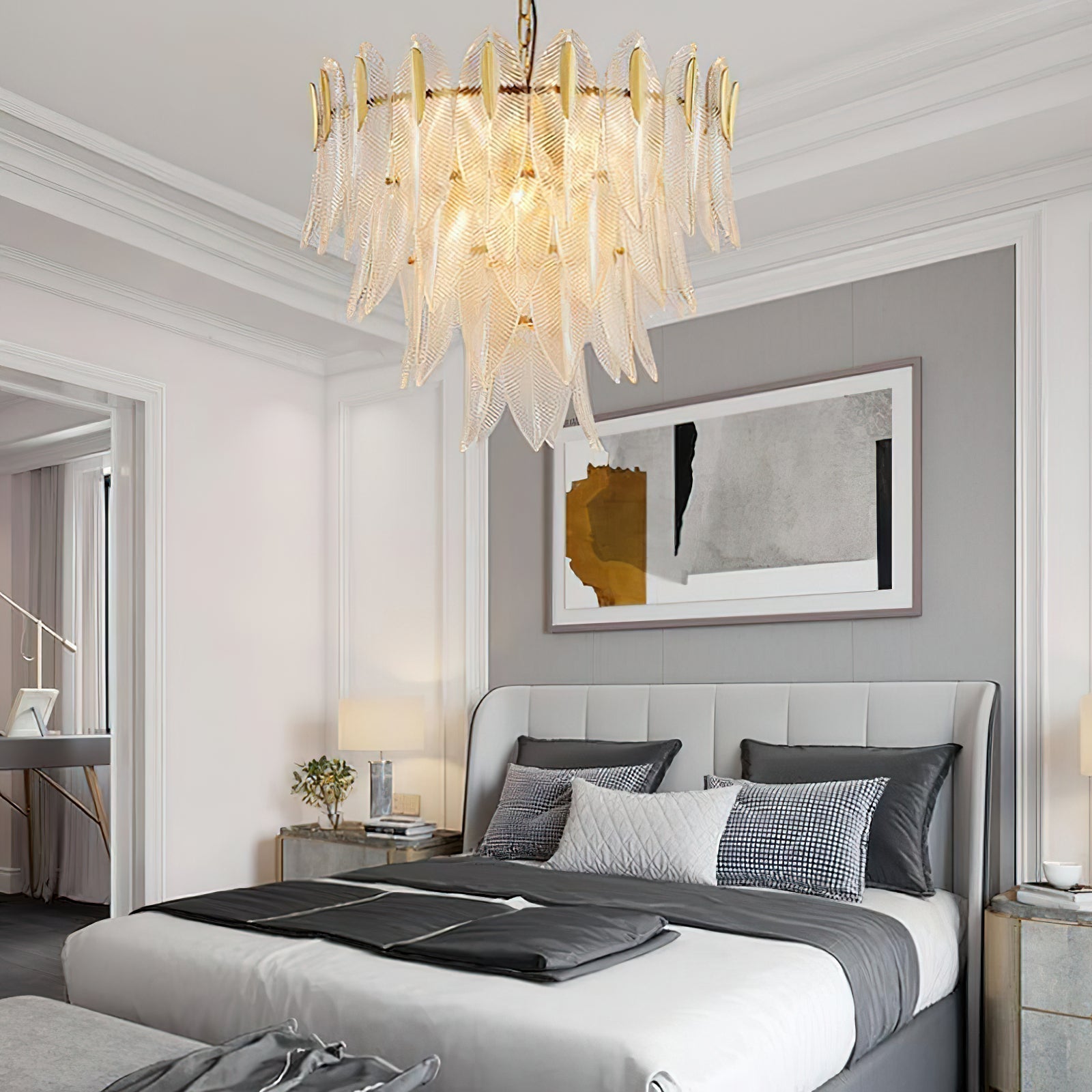 Ivthayra Chandelier