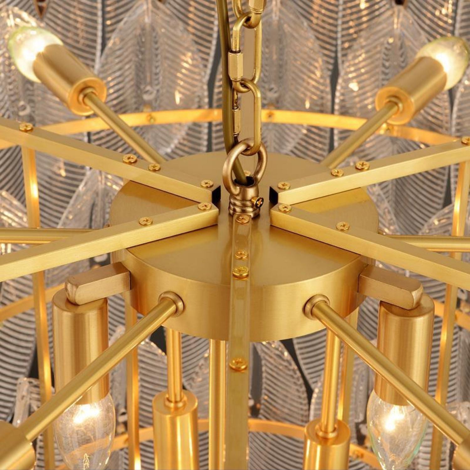 Ivthayra Chandelier