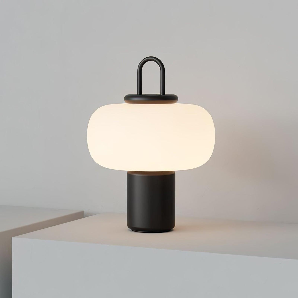 Reveny Minimalist Table Lamp