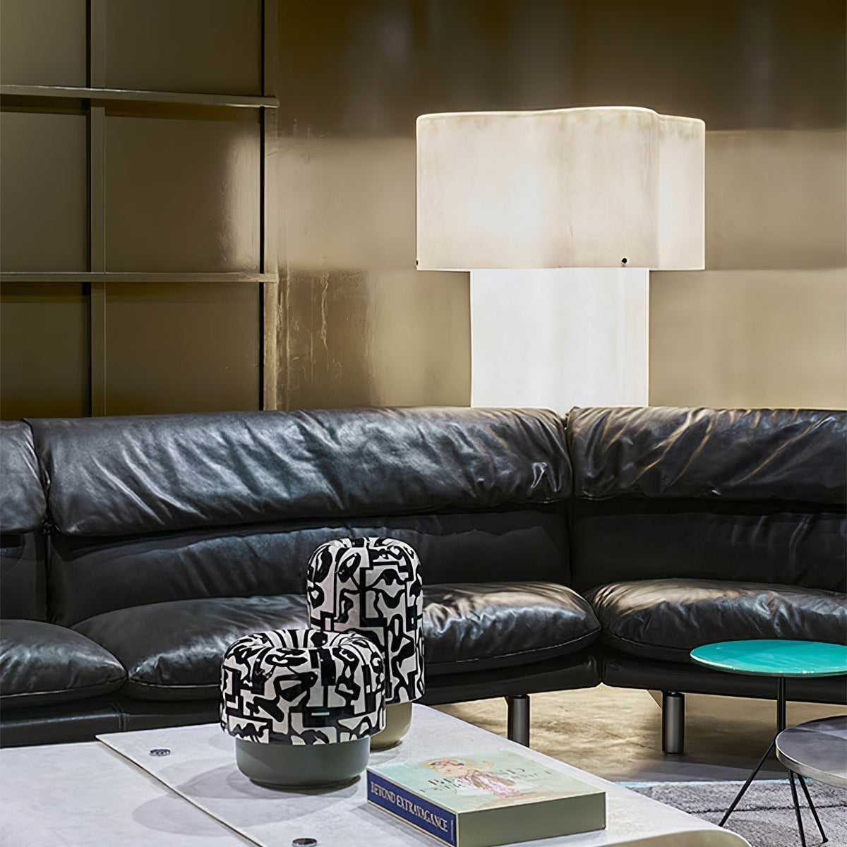 Loneo Minimalist FRP Floor Lamp