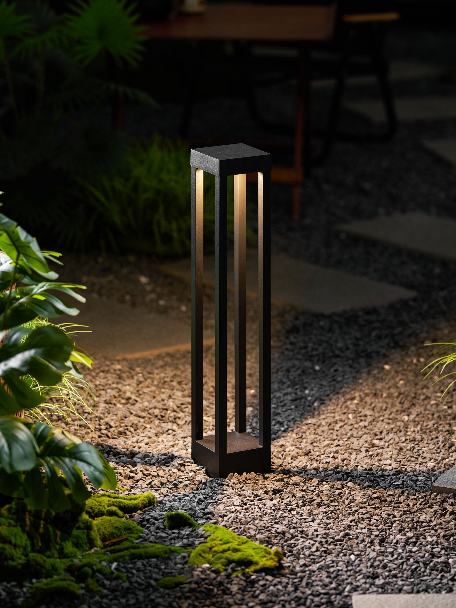 Avenirella Post Outdoor Light