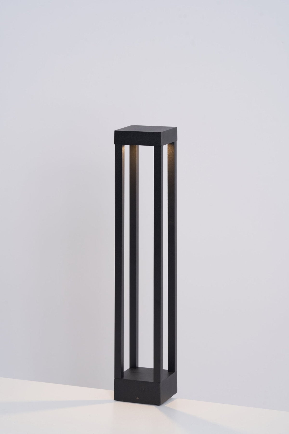 Avenirella Post Outdoor Light
