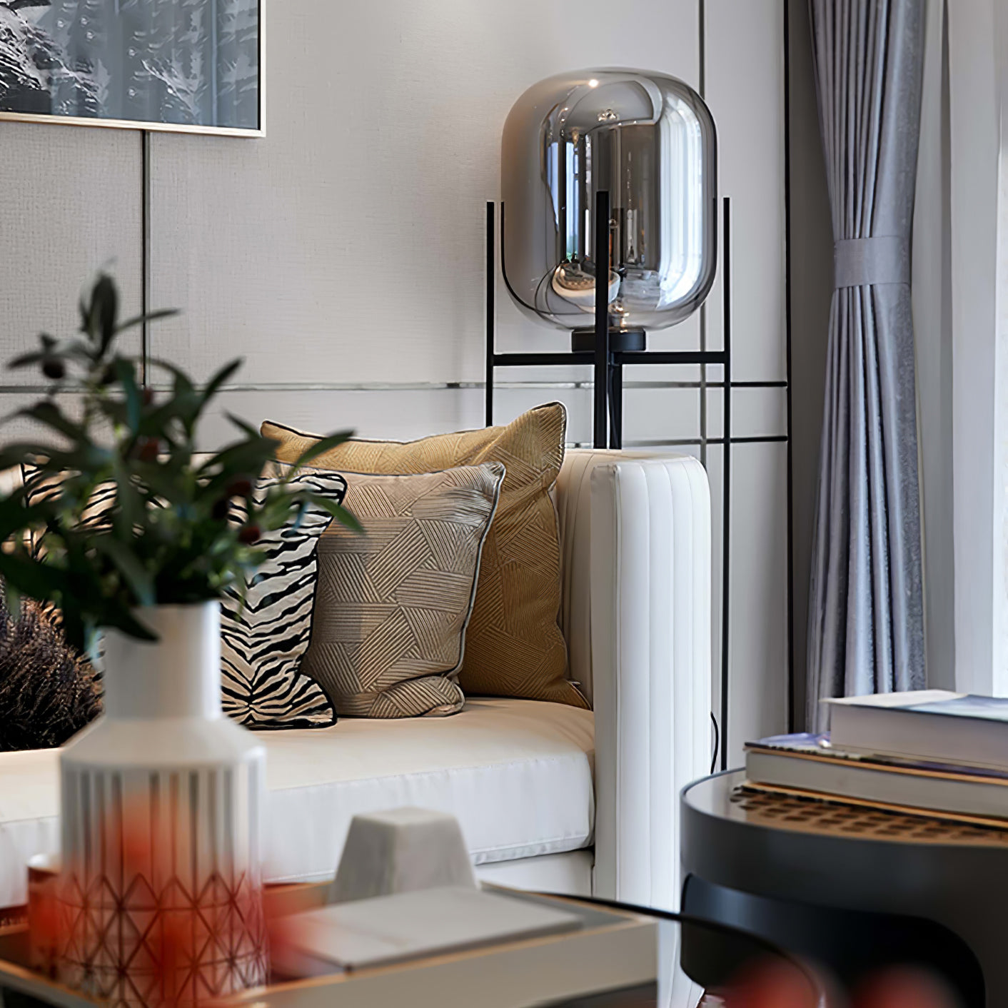 Liorivelia Glass Industrial Floor lamp