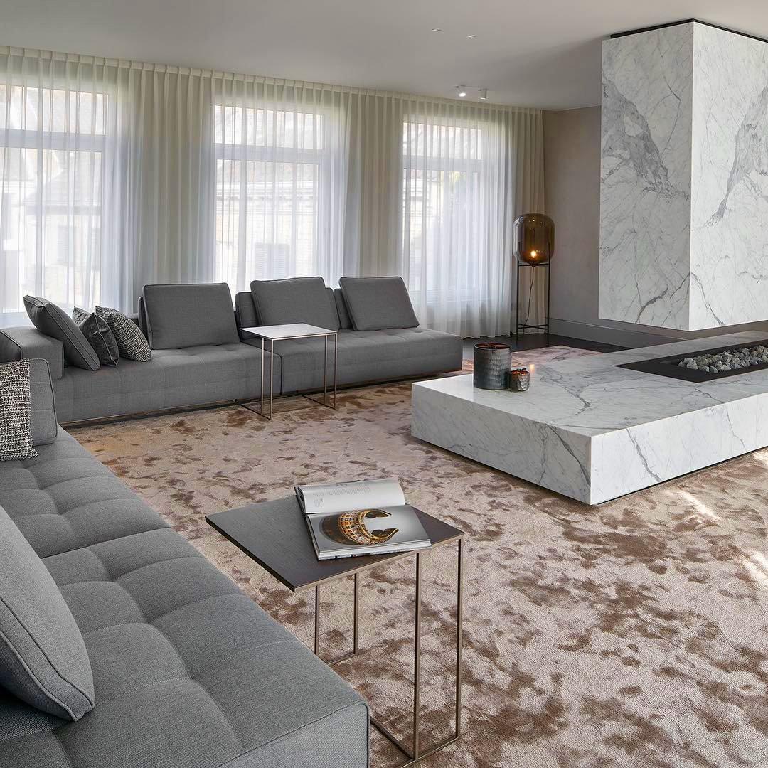 Liorivelia Glass Industrial Floor lamp