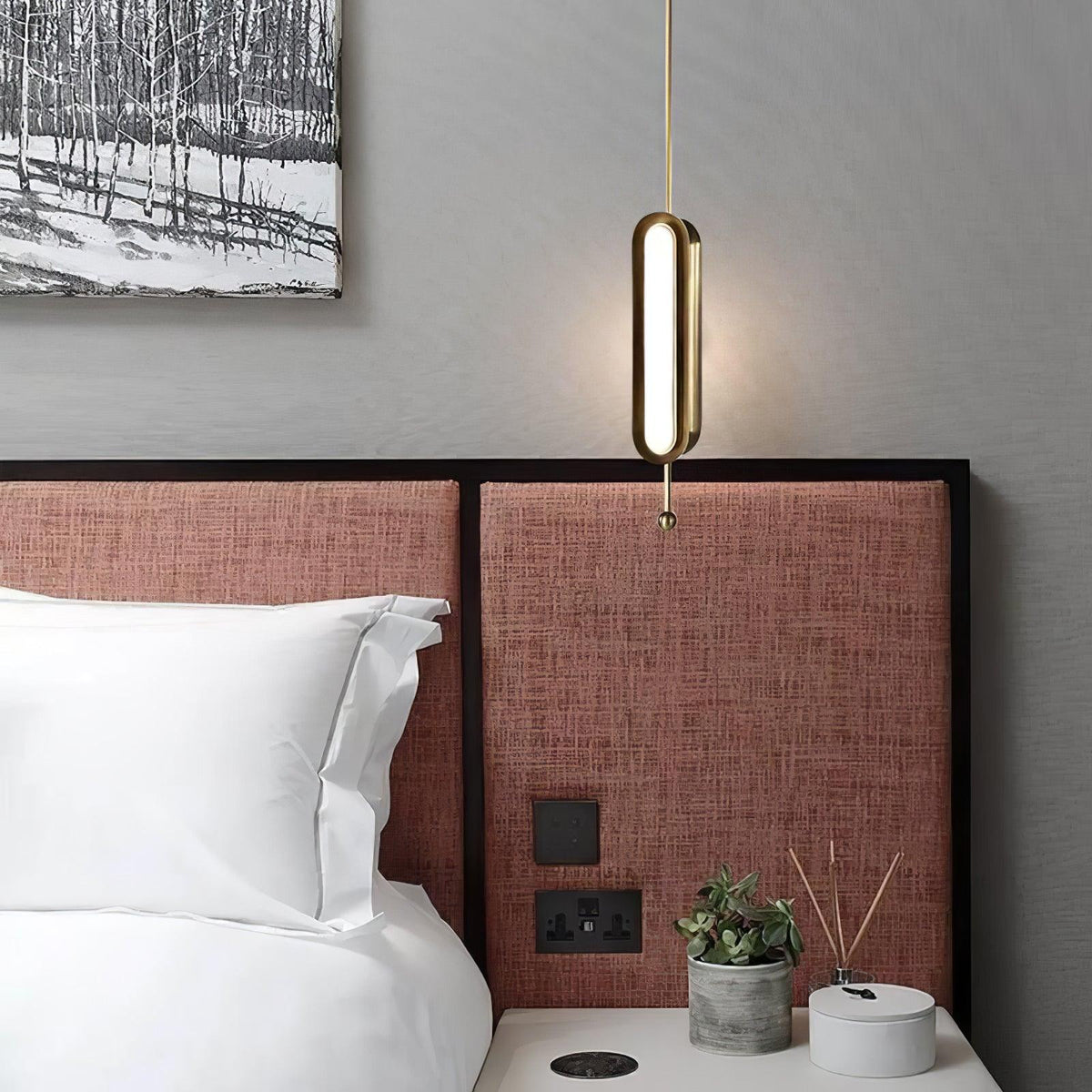 Lyvinaris Geometric Brass Linear Pendant Light