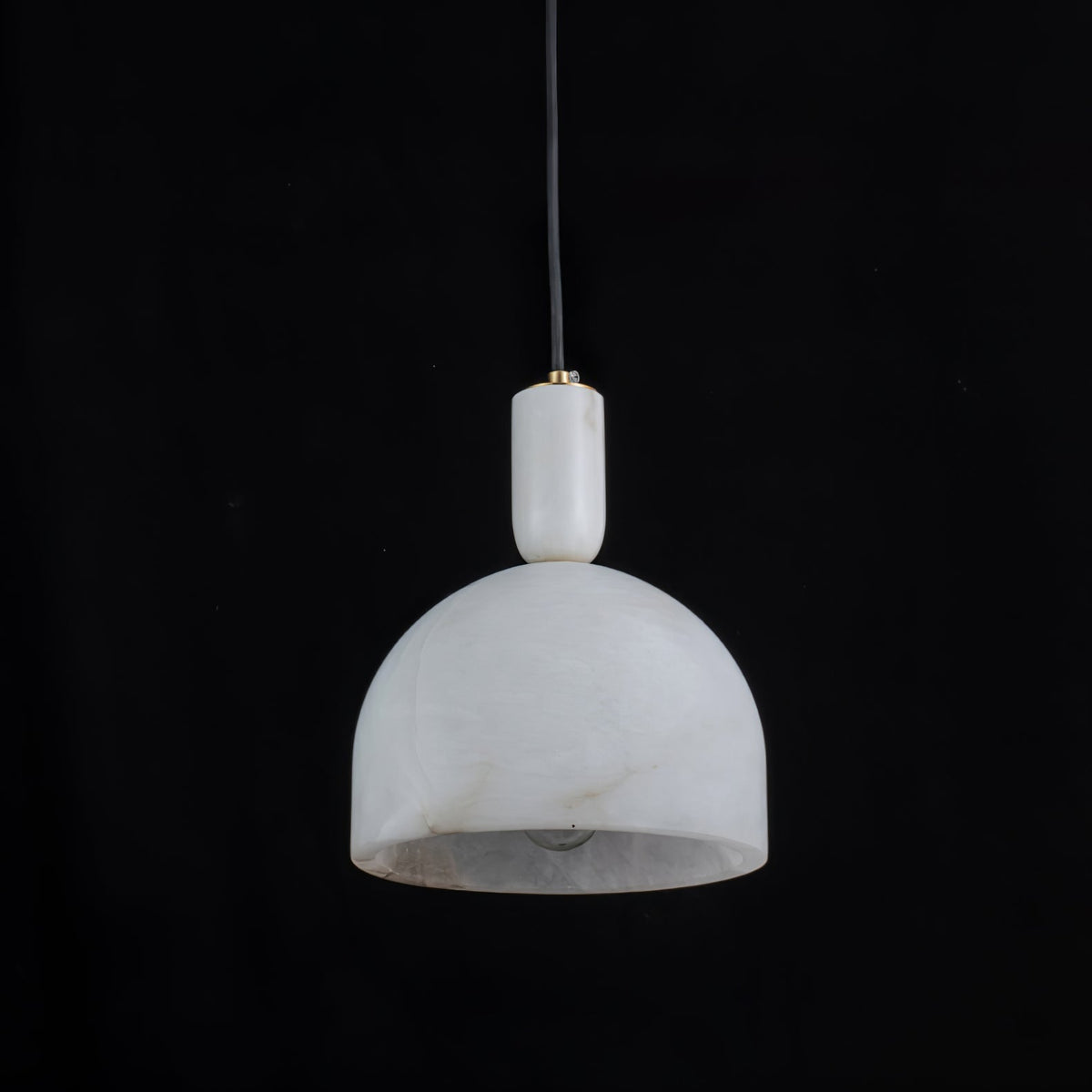Ulcaris Alabaster Pendnat Light
