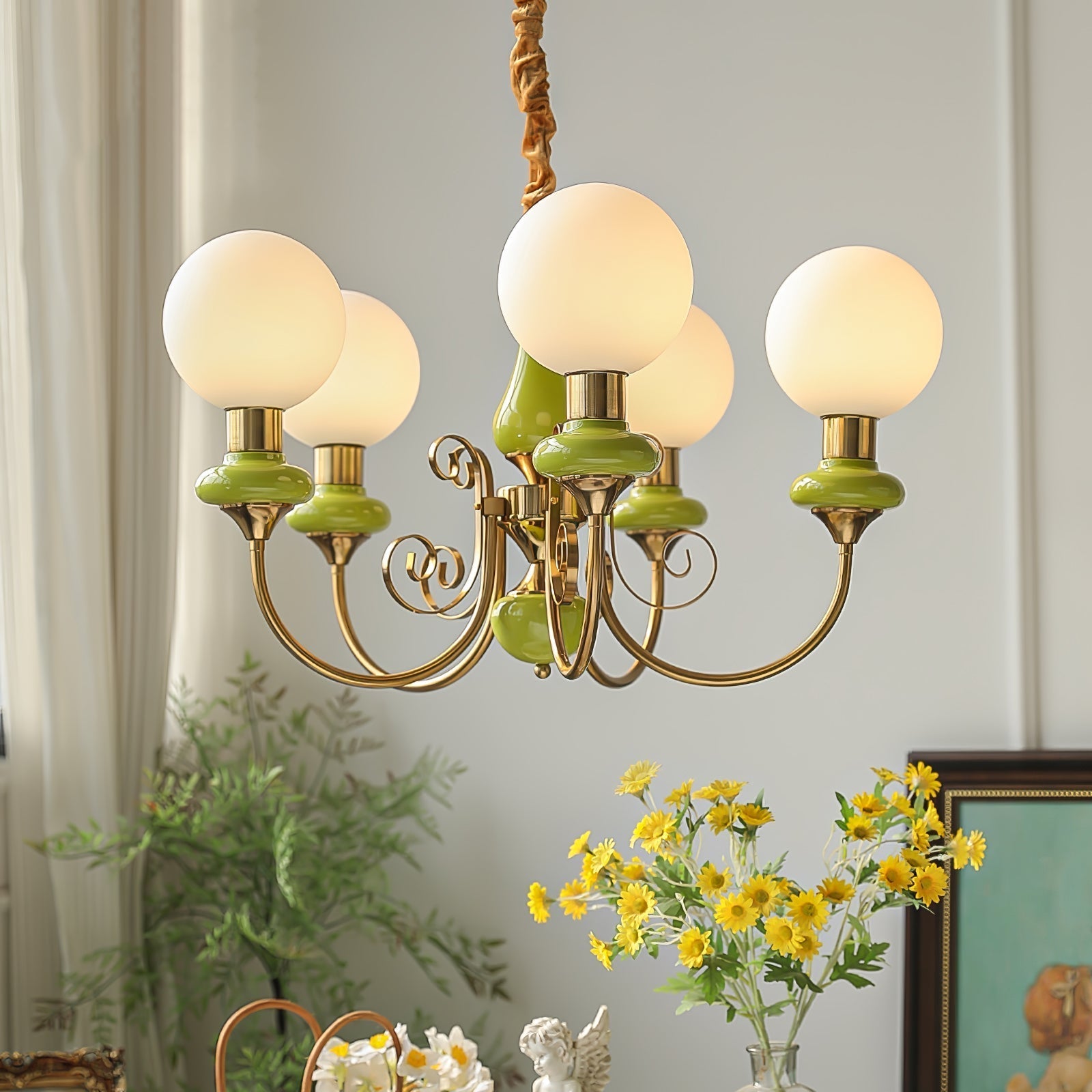 Lustra Chandelier Green Shades Gold Curved Arms - Neutral Decor
