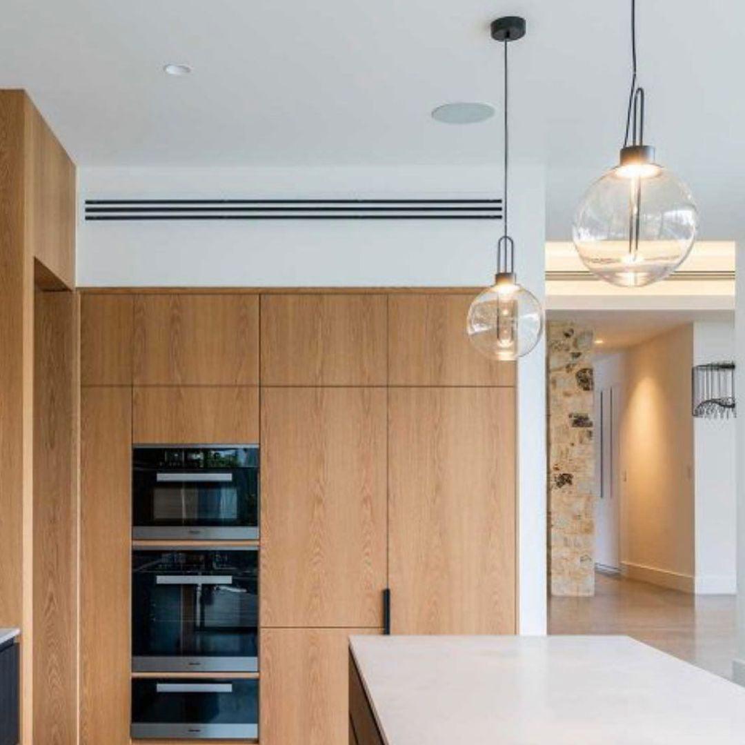 Veloenne Chic Orb Pendant Lamp