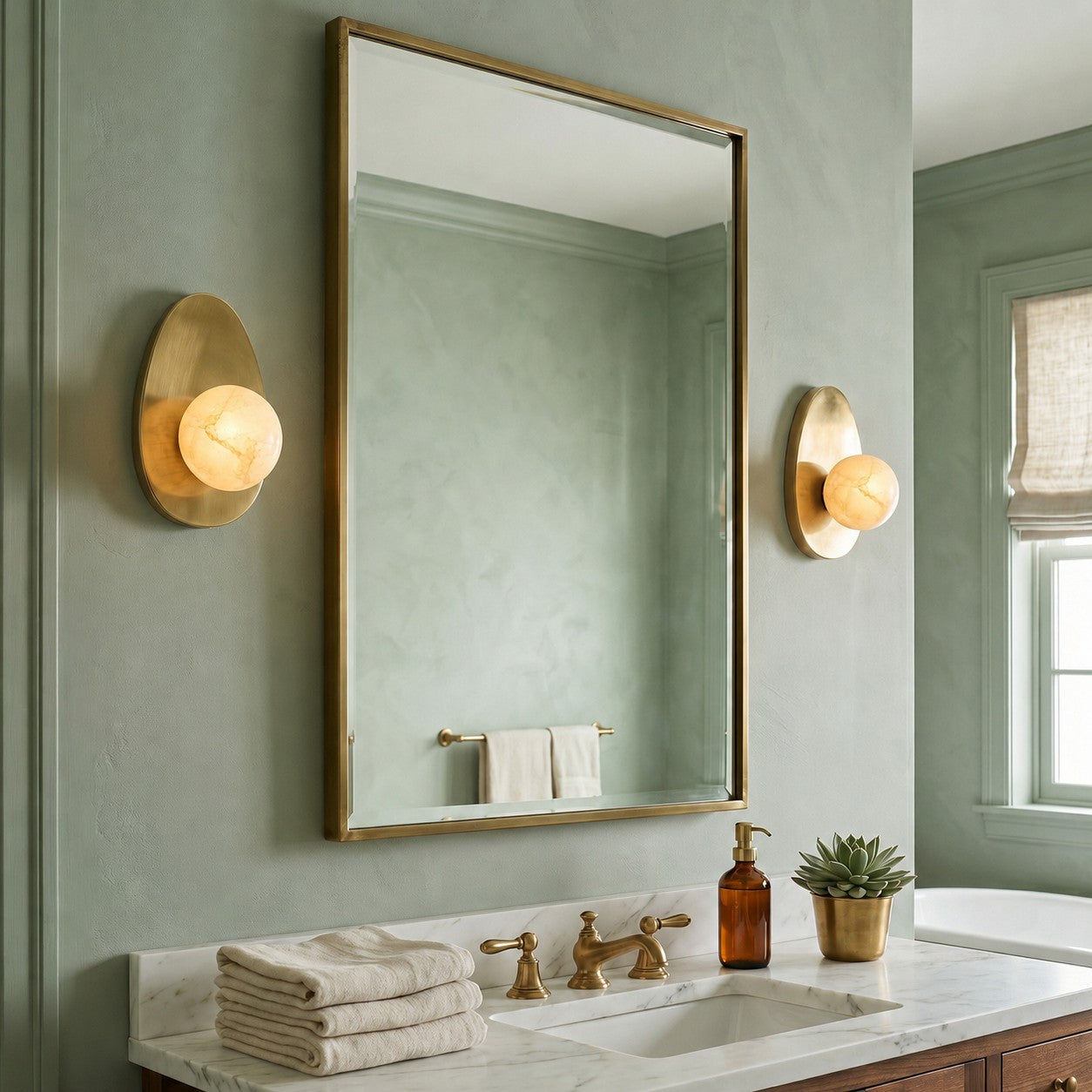 Orlisse Alabaster Wall Sconce
