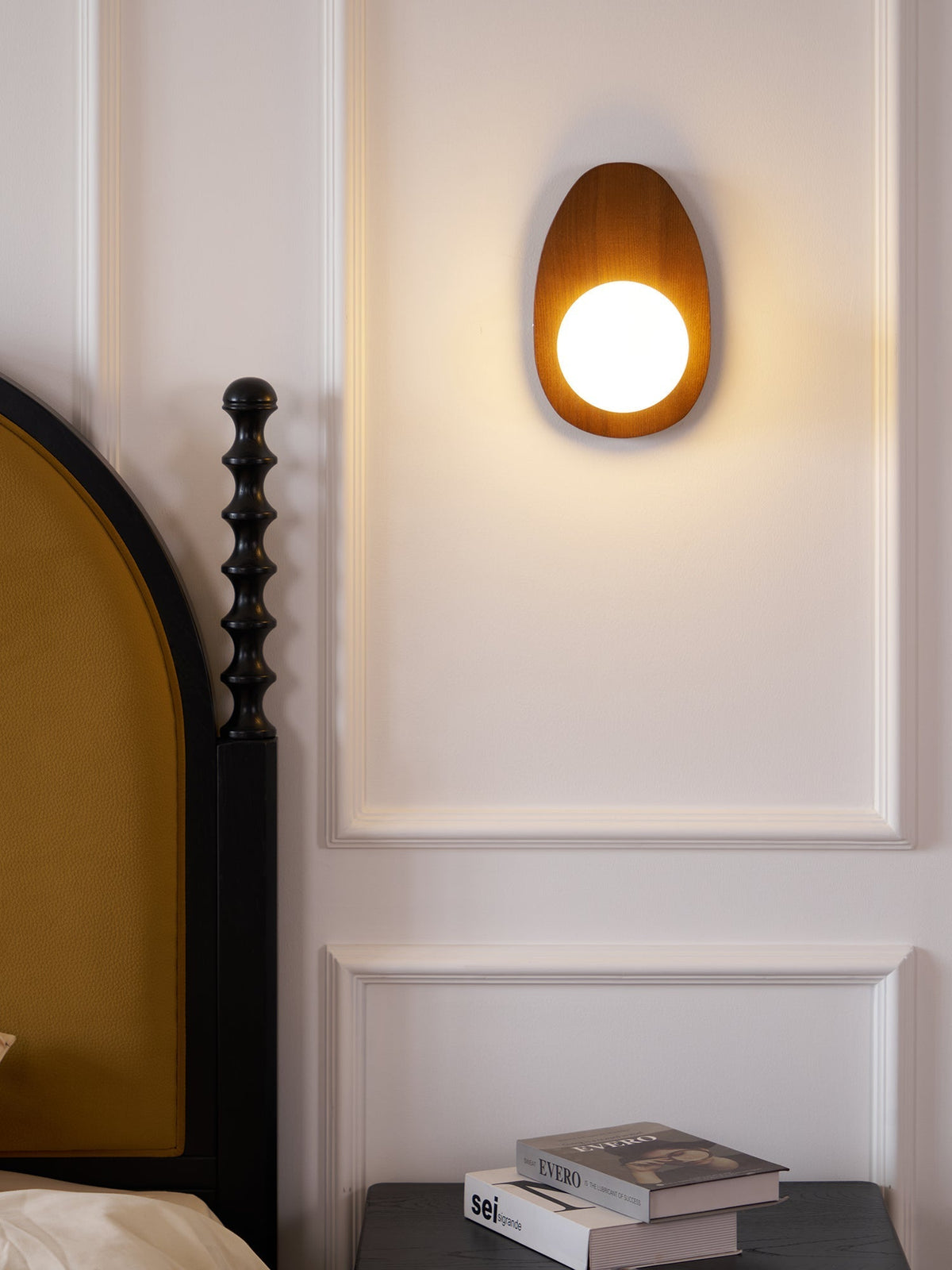 Nylaeiel Nordic Art Plug-in Walnut Glass Wood Wall Lamp