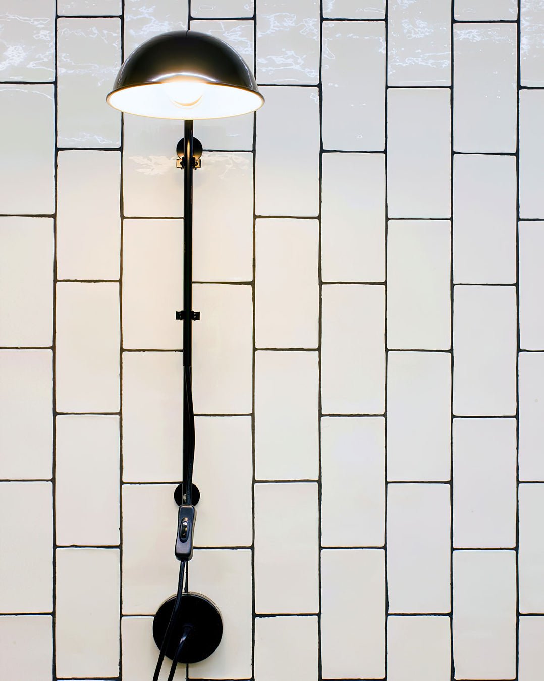 Evynor Premium Nordic Art Wall Lamp