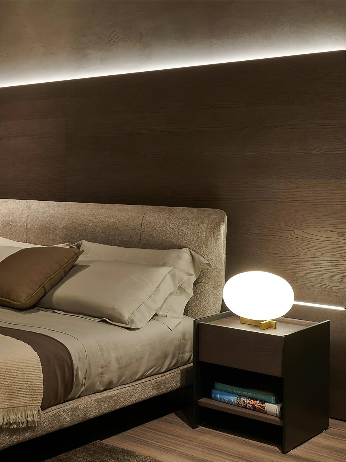 Golvin Orbiting Sphere Table Lamp