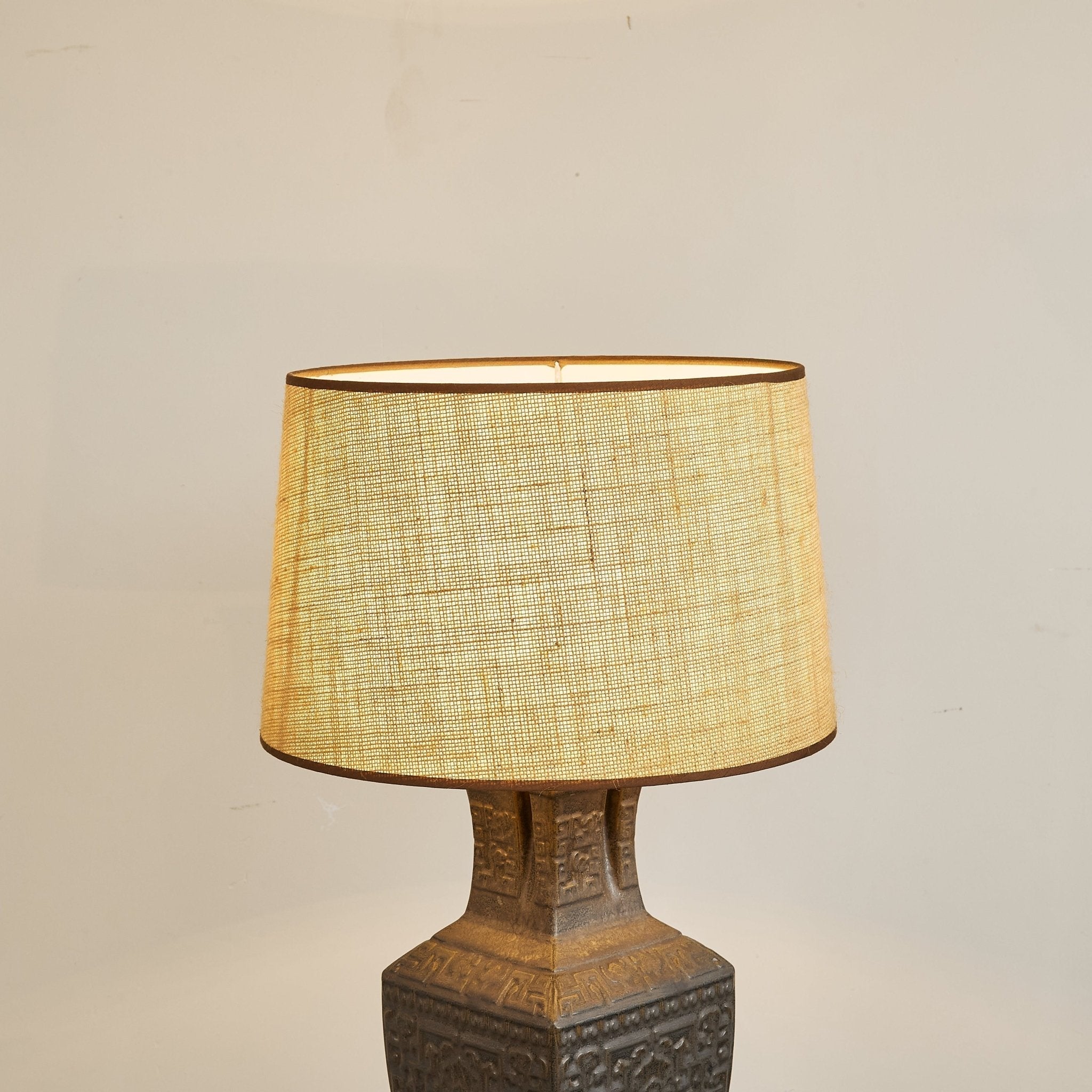 Echo Vintage Fabric Table Lamp