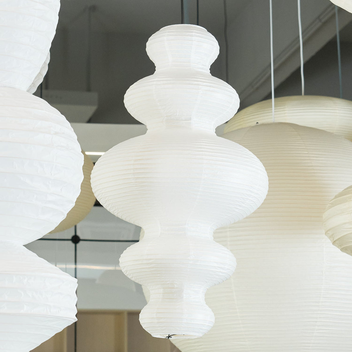 Lunivora Paper Traditional Pendant Lamp