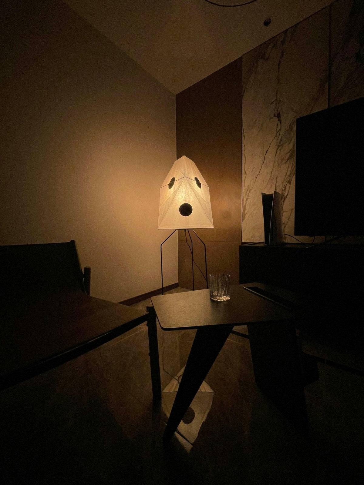Sath Artistic Fabric Floor Lamp