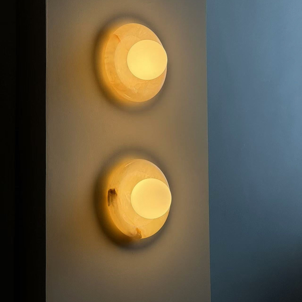 Amaris Marble Indoor Wall Sconce