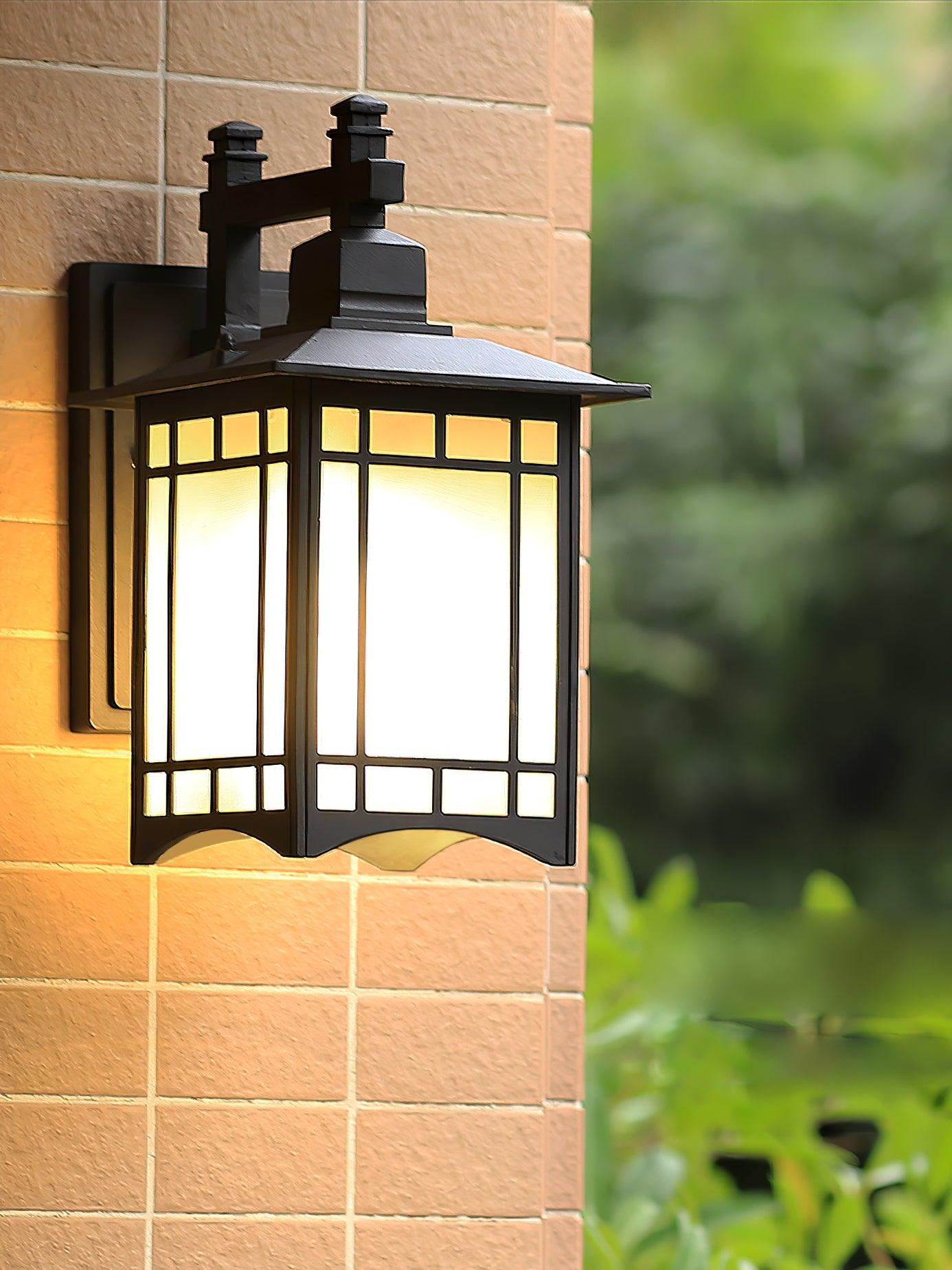 Lioruelle Elegance House Glass Outdoor Wall Light