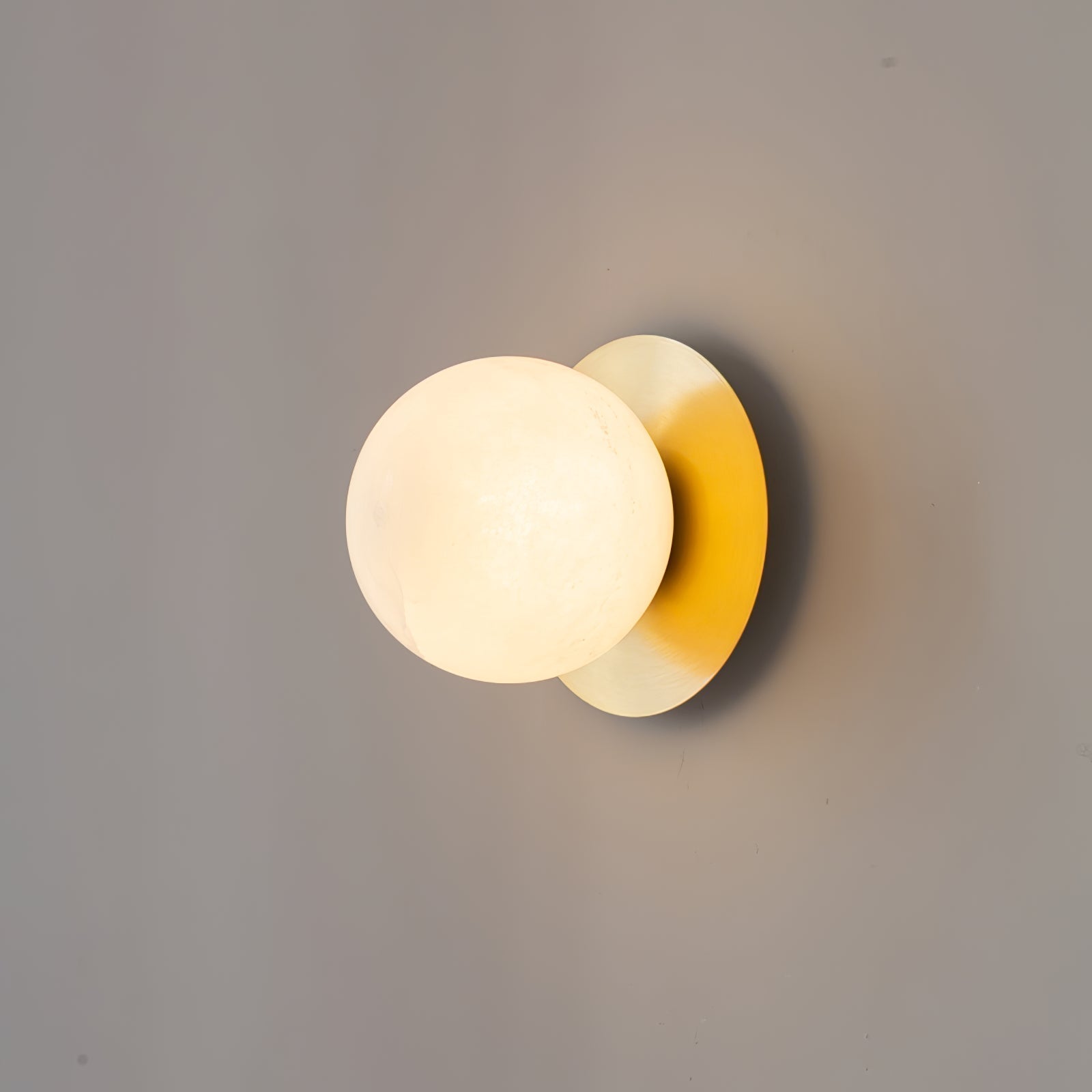 Werg Dawn Sconce