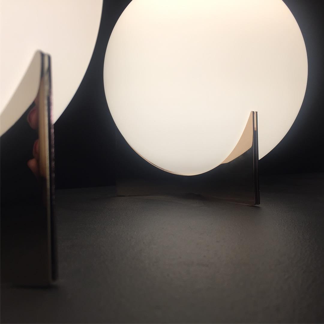 Avo Contemporary Table Lamp