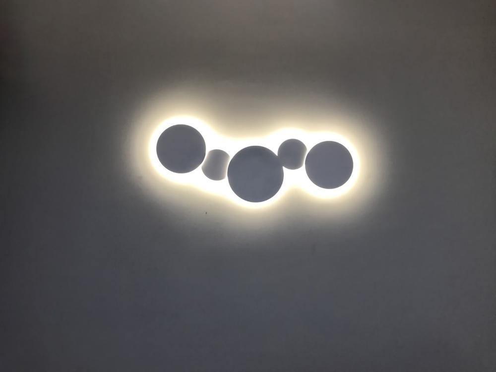 Arelis Geometric Disc Wall Lamp