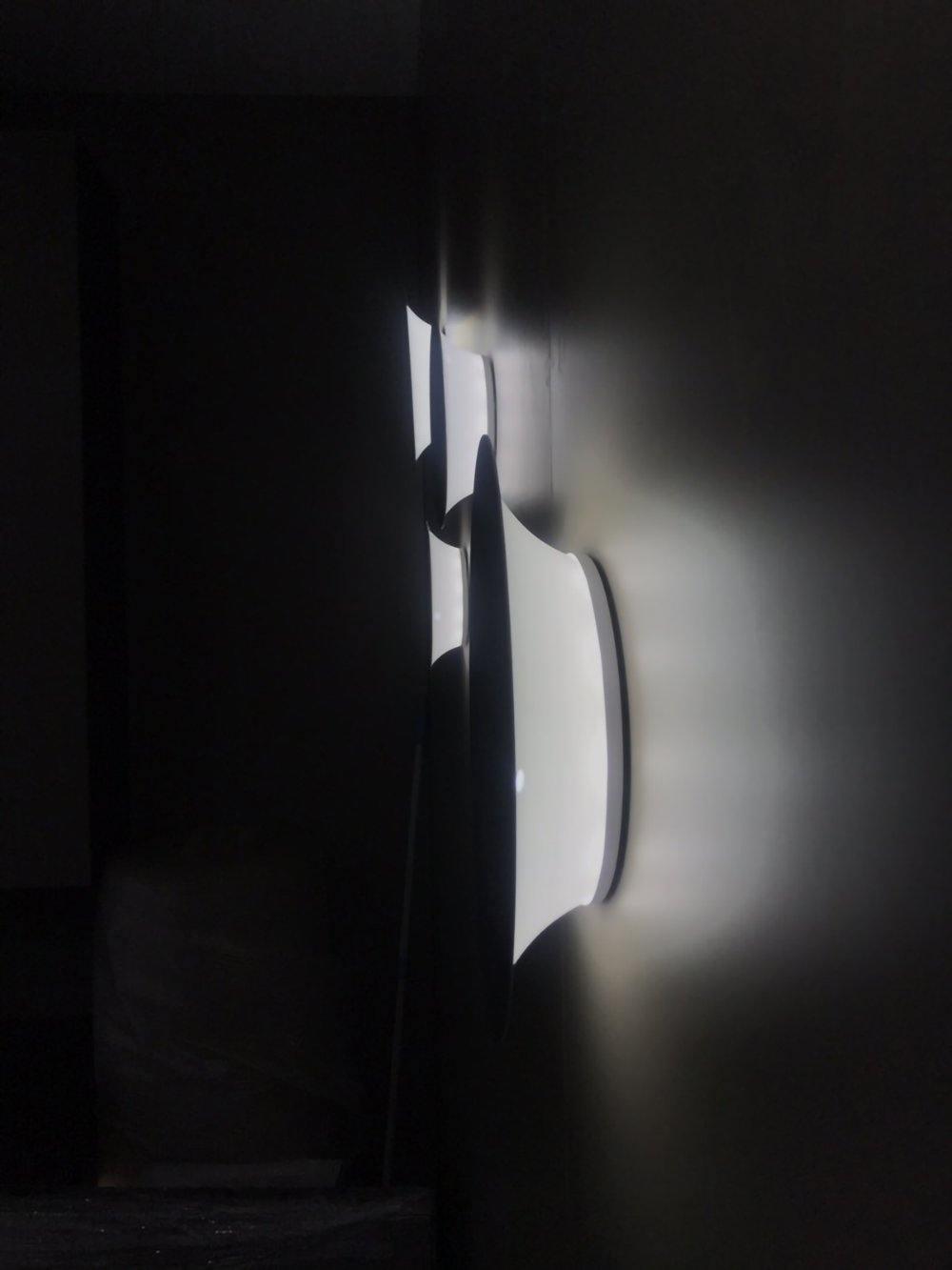 Arelis Geometric Disc Wall Lamp