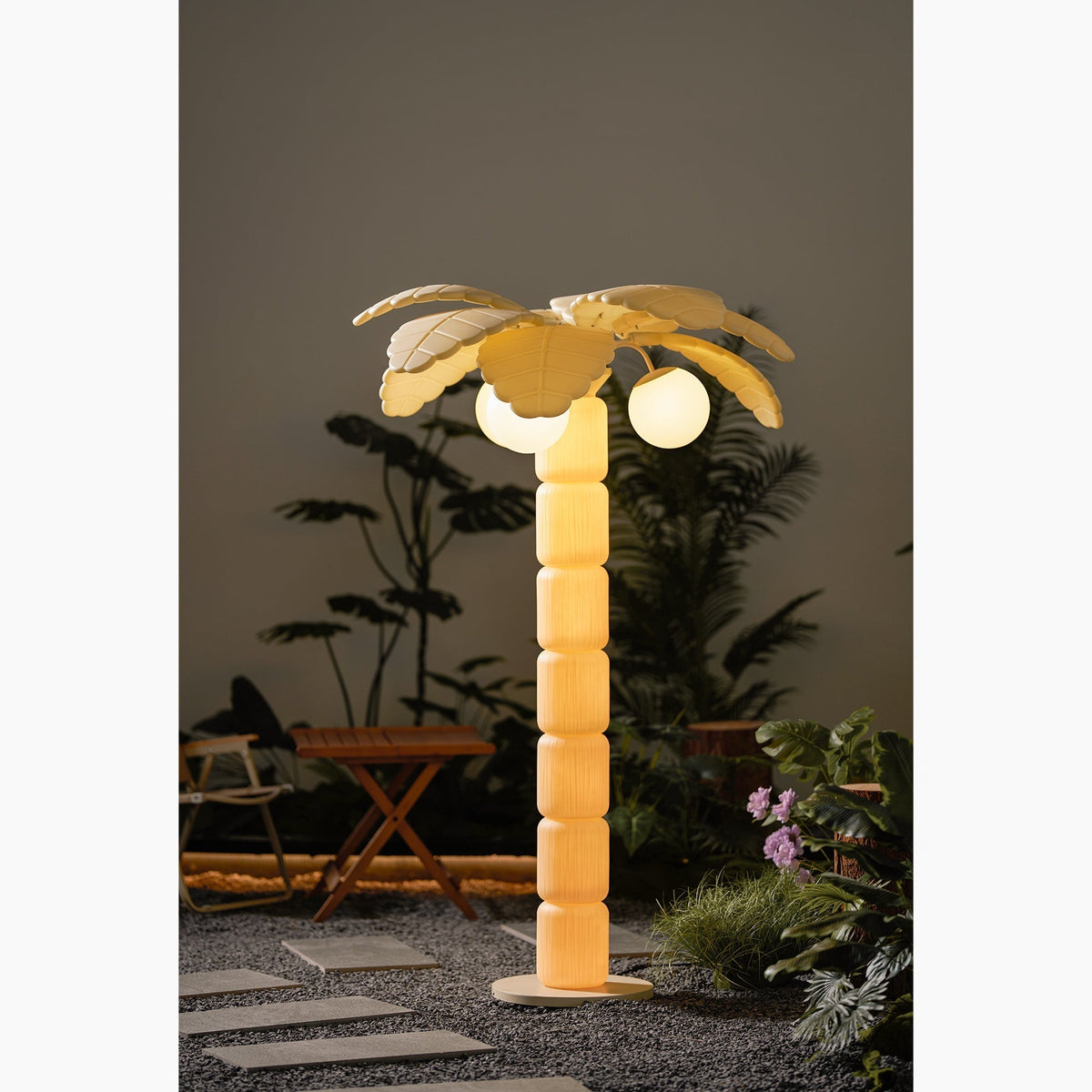 Palmera Beach Outdoor Floor Lamp