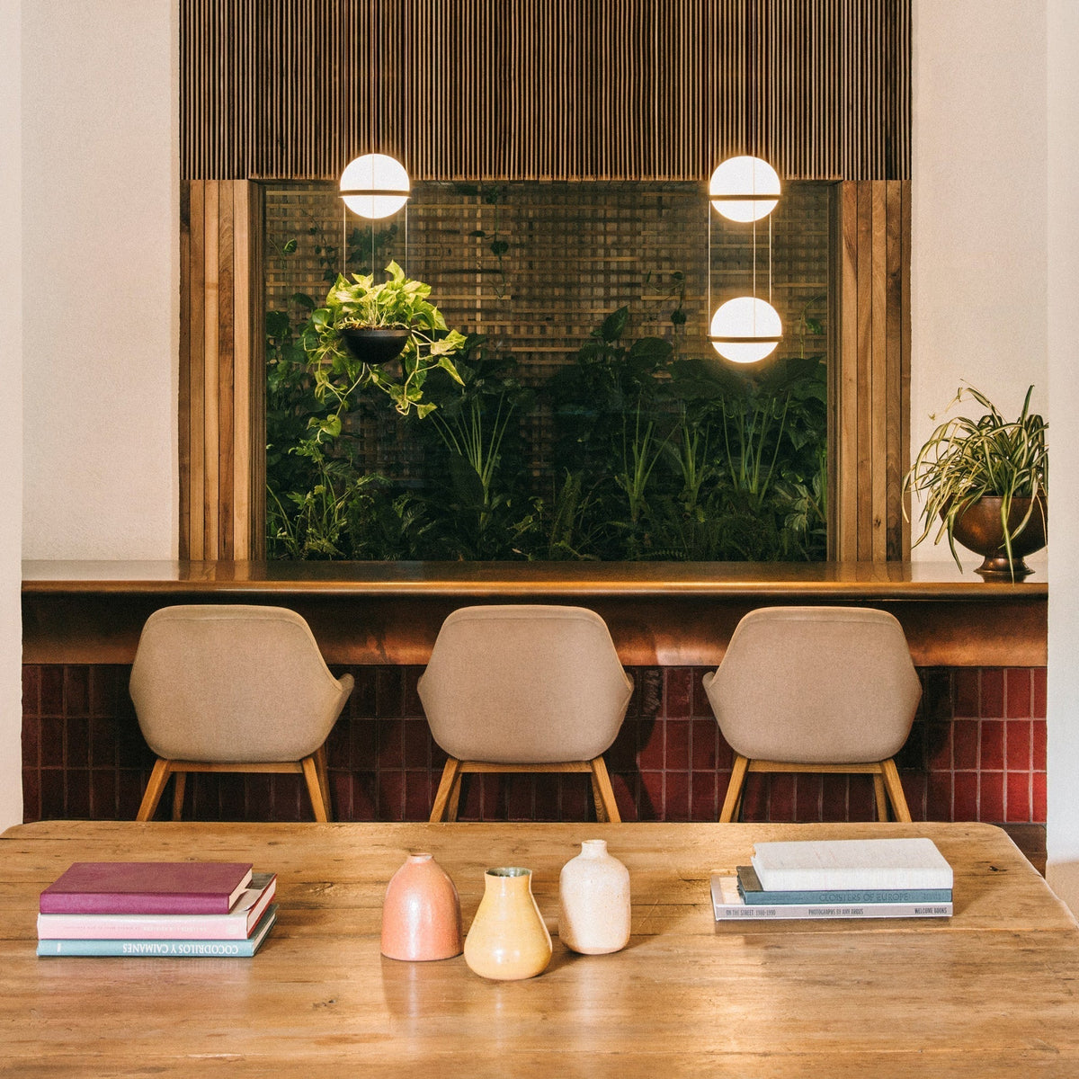 Niroise Acrylic Contemporary Pendant Lamp