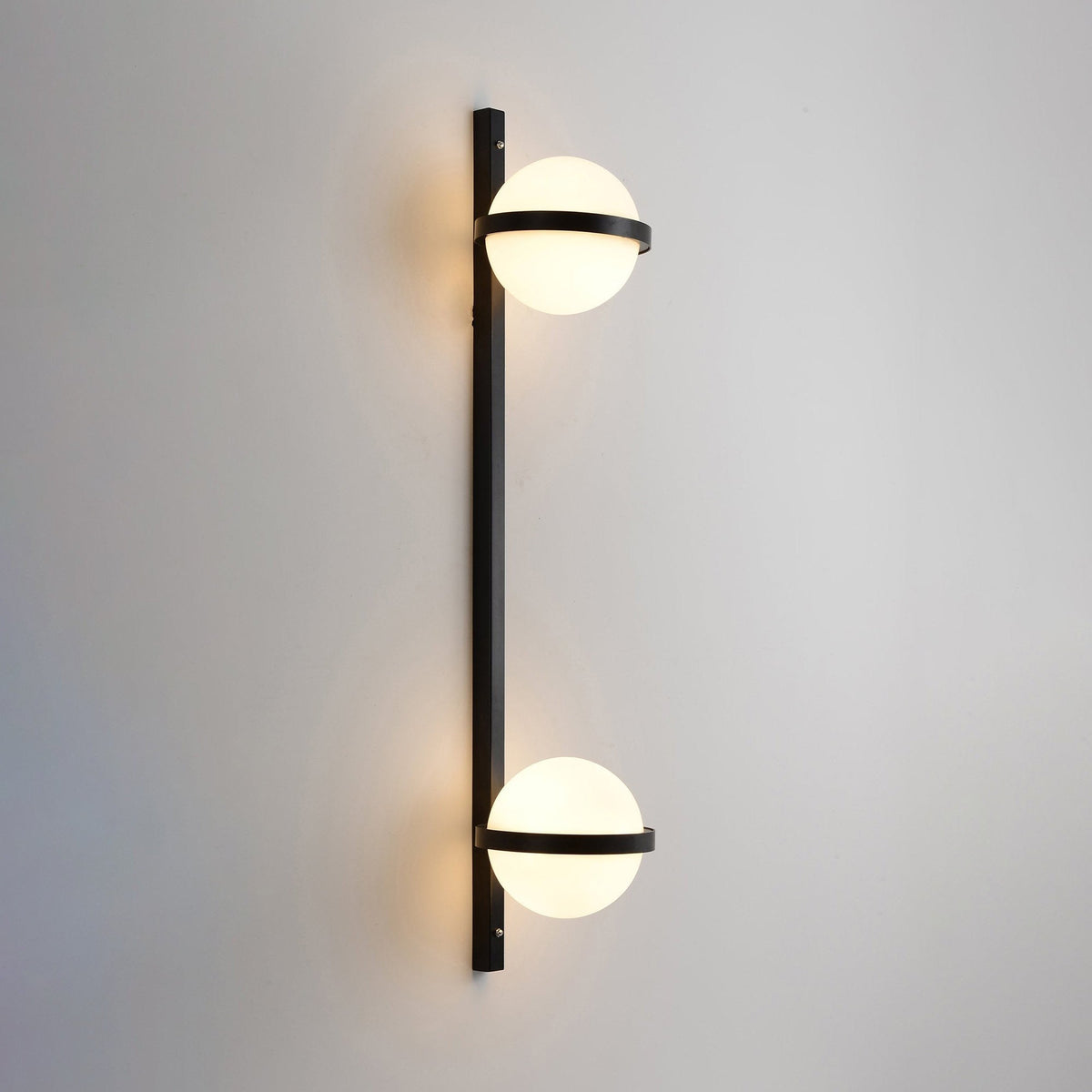 Suren Indoor  Outdoor Wall Light