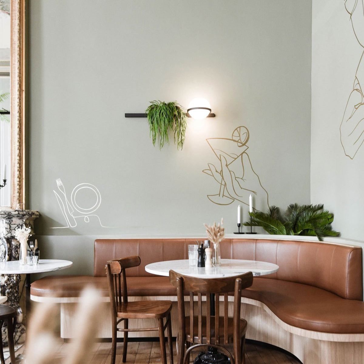 Suren Indoor  Outdoor Wall Light