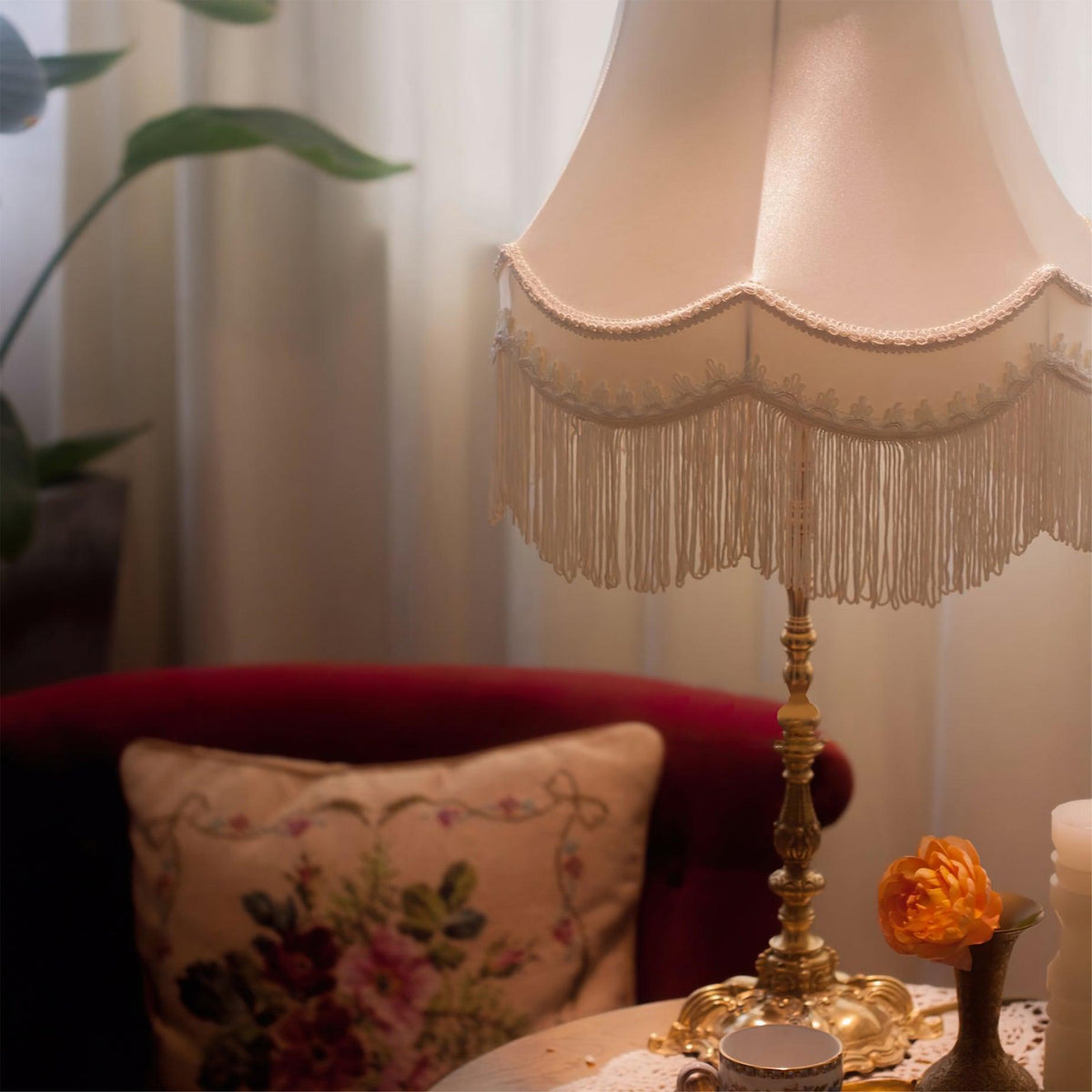 Octavia Vintage Table Lamp