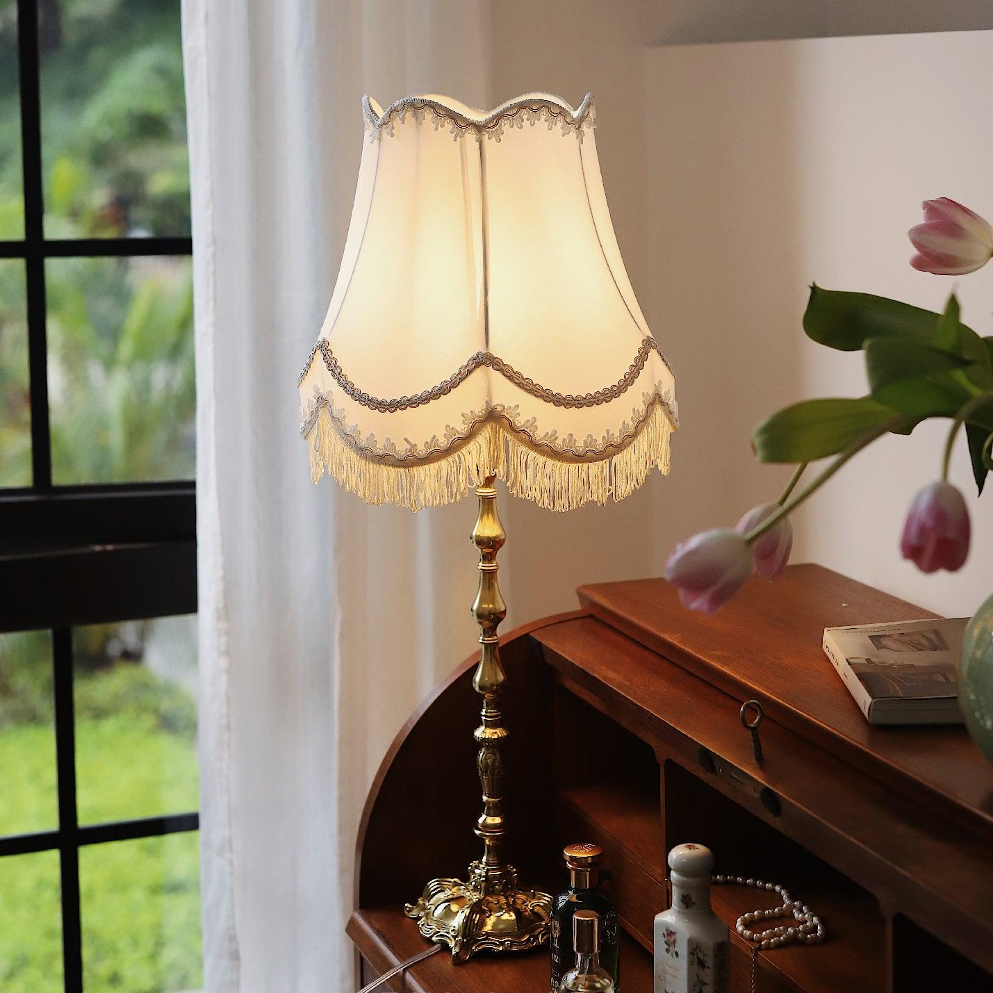 Octavia Vintage Table Lamp