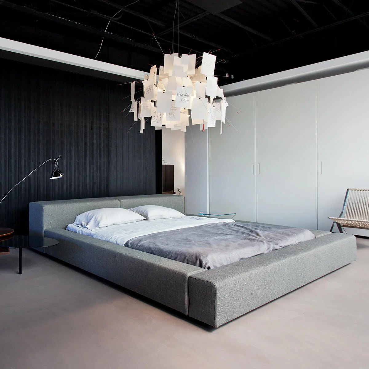 Luninena Paper Chandelier