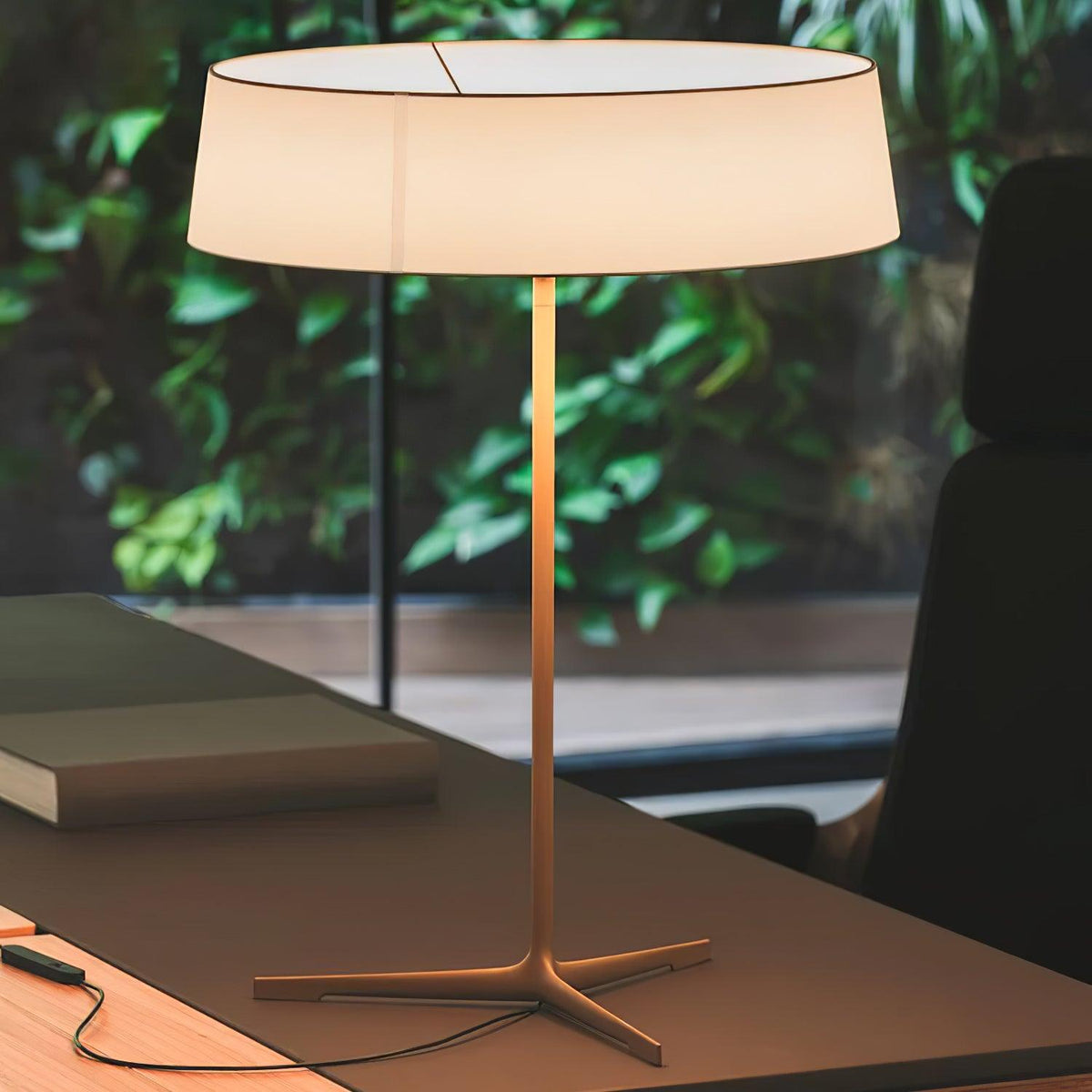 Linivira Fabric Scandinavian Table Lamp