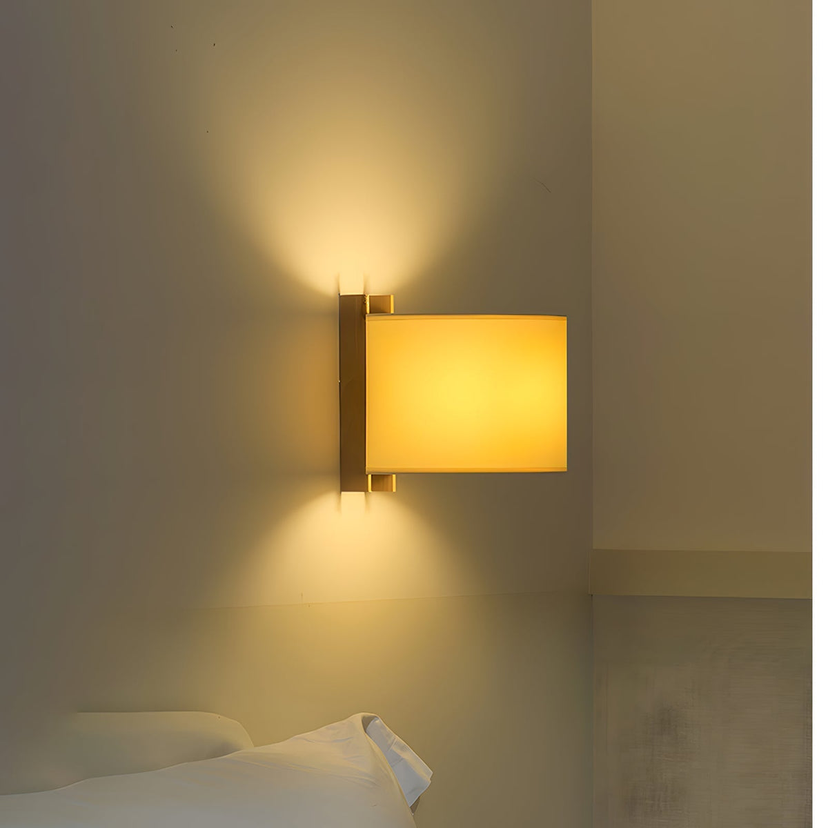 Mirarenne Minimalist Fabric Wall Light