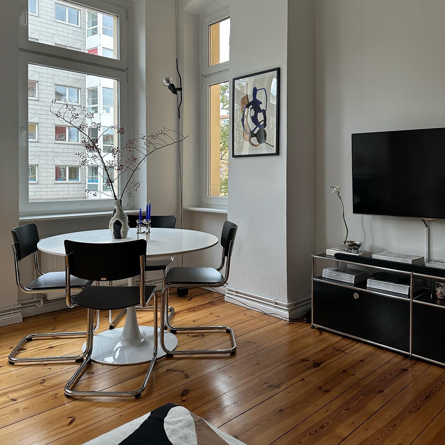 Ilthair Modern Minimalist Pendant Light - Neutral Decor