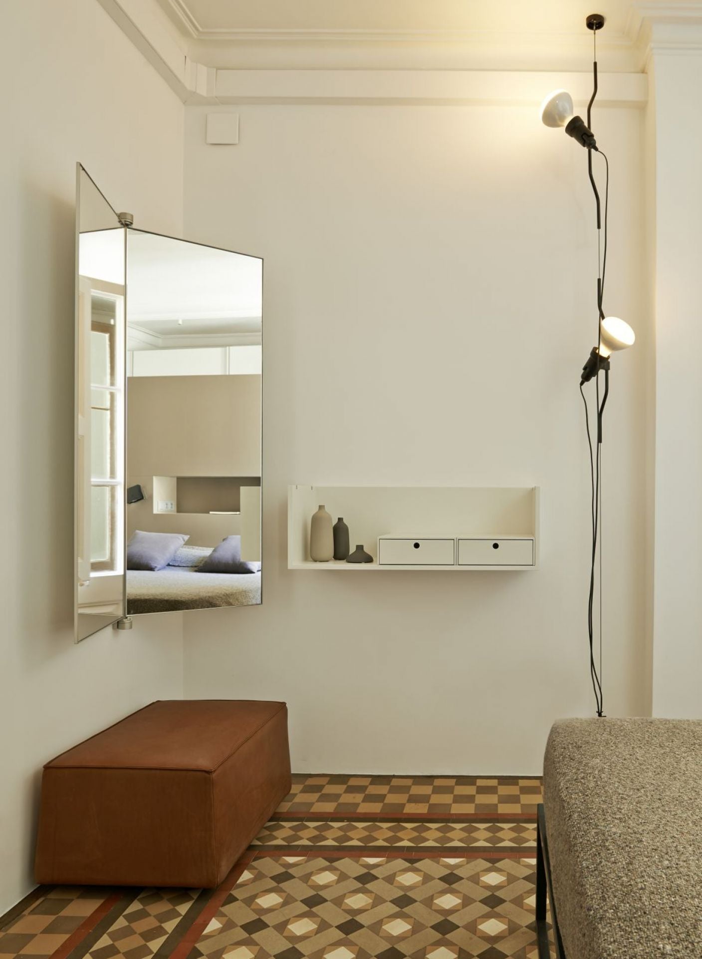 Ilthair Modern Minimalist Pendant Light - Neutral Decor